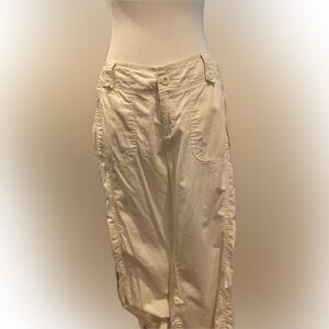 Bitten Women’s Cream Cargo Lightweight Pants Size 4